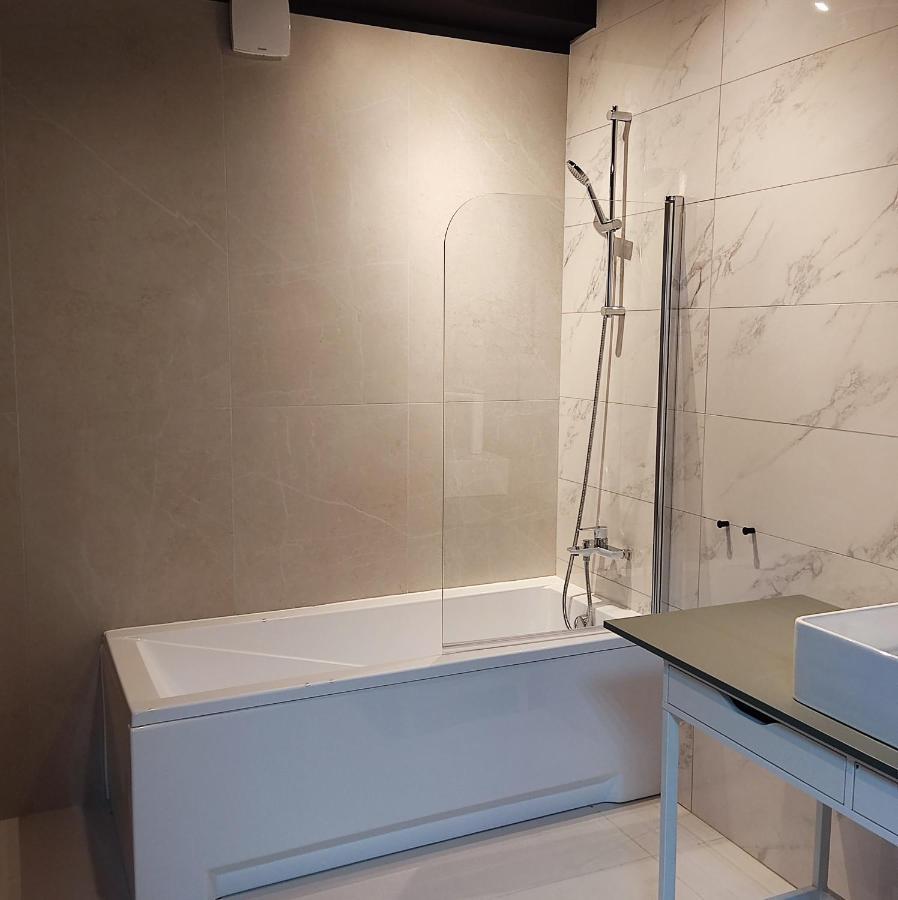 Apartament Milion Rynek Sienny Stare Miasto Bulwary Apartamenty No 1 Szczecin Eksteriør bilde
