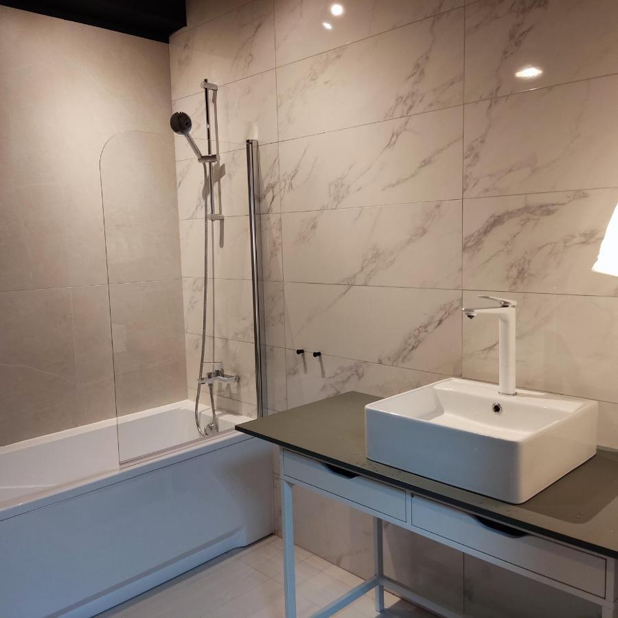 Apartament Milion Rynek Sienny Stare Miasto Bulwary Apartamenty No 1 Szczecin Eksteriør bilde